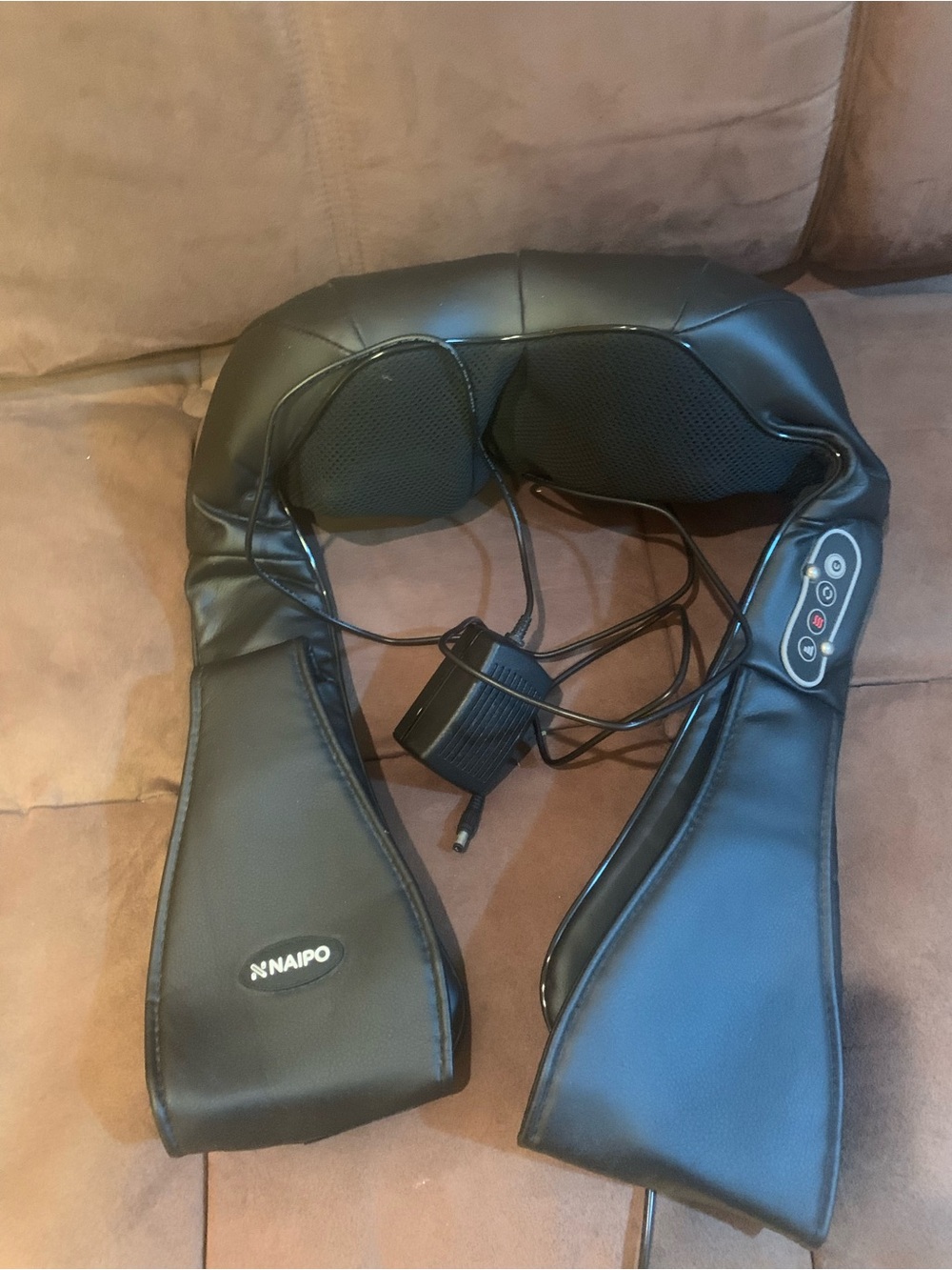 Naipo Black Shiatsu Neck & Shoulder Massager with Controls